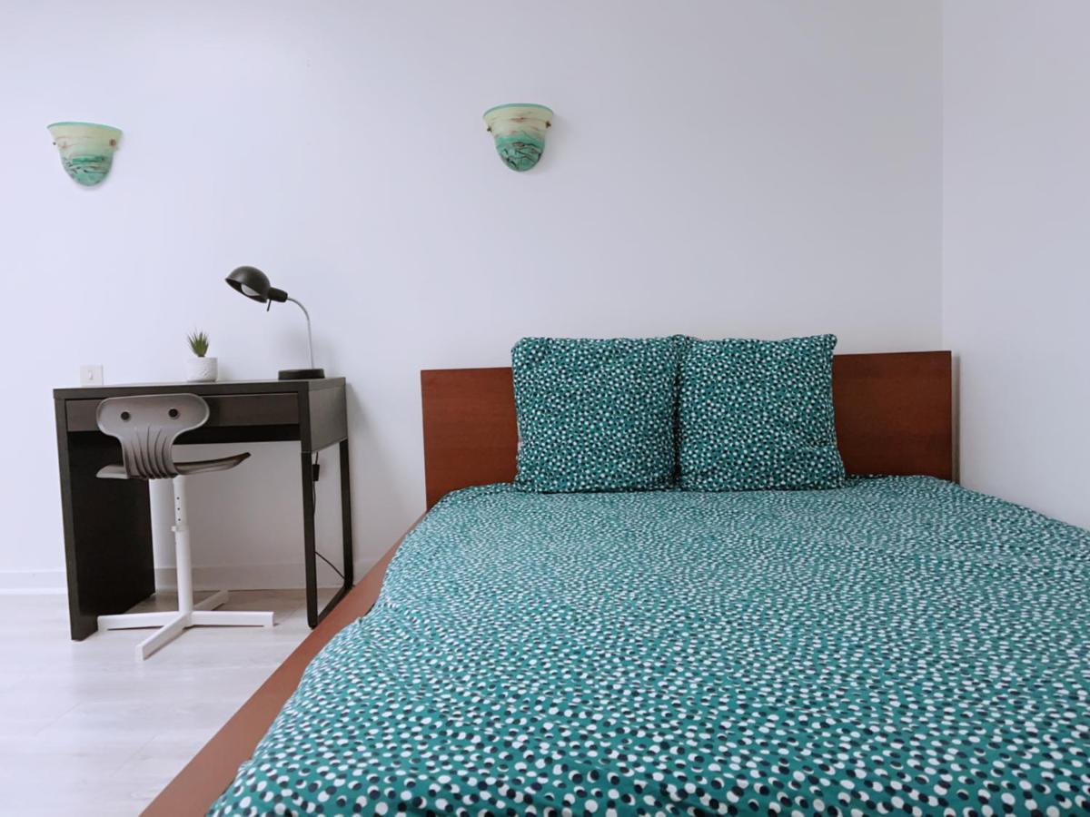 Apt 67M2 Hyper Centre: 2 Chambres, Cuisine Tv Wifi Fontenay-le-Comte Kültér fotó