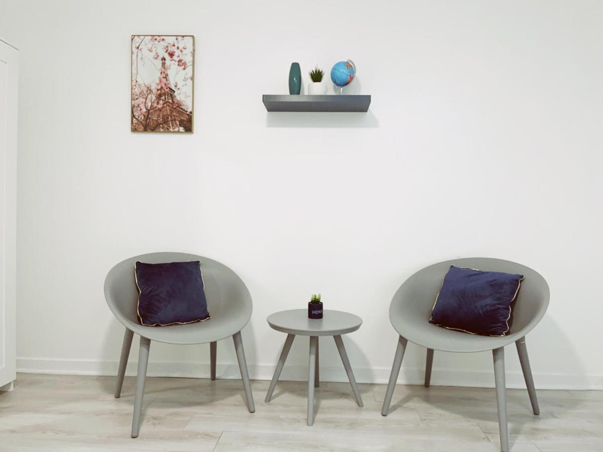 Apt 67M2 Hyper Centre: 2 Chambres, Cuisine Tv Wifi Fontenay-le-Comte Kültér fotó